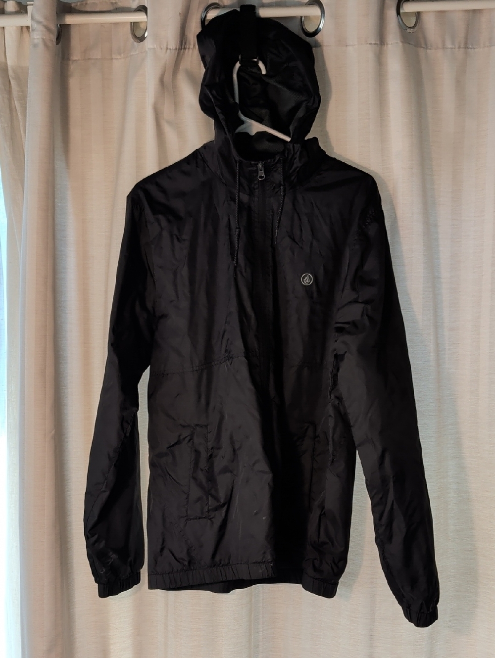 Volcom Black Hooded Packable Windbreaker Jacket